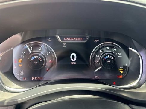 New 2026 RAM 3500 Laramie AWD/4WD image 31