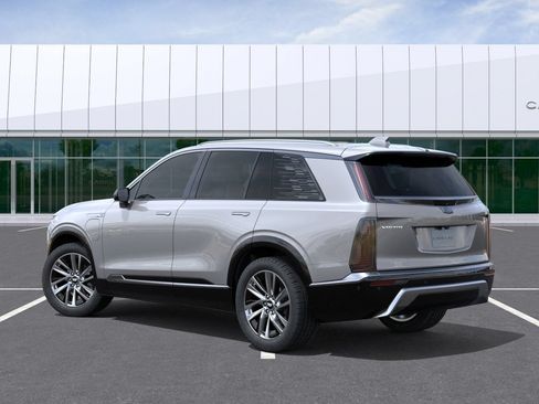 Used 2026 Cadillac Vistiq Luxury w/ LPO, Floor Liner Package AWD/4WD image 27