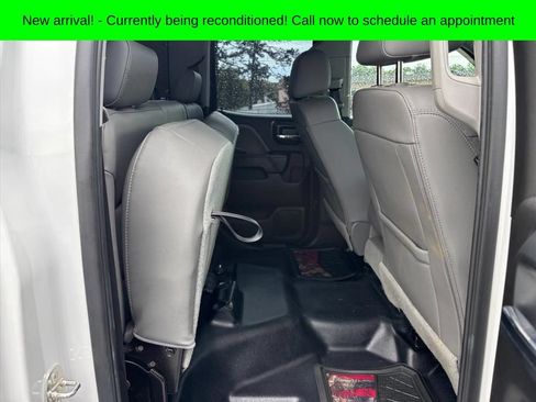 Used 2019 Chevrolet Silverado 2500 W/T AWD/4WD image 11