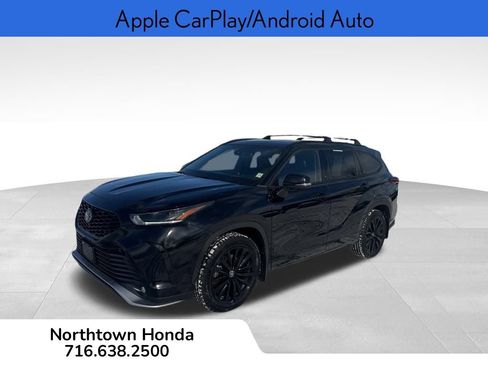 Used 2023 Toyota Highlander L image 9