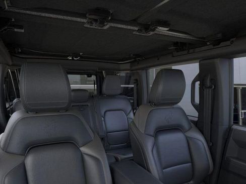 New 2025 Ford Bronco Outer Banks image 12