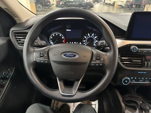 Certified 2024 Toyota Corolla Cross XLE image 63