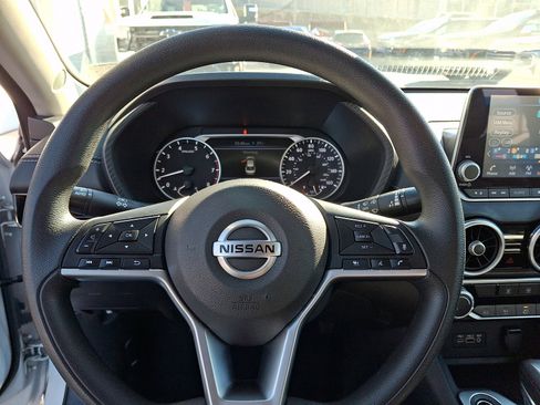 Used 2023 Nissan Sentra SV image 20