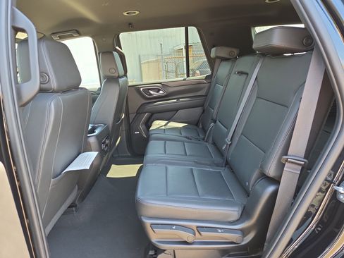 Used 2024 Chevrolet Tahoe LT AWD/4WD image 11