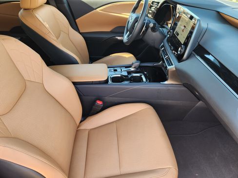 Certified 2025 Lexus RX 350 FWD w/ Technology Package image 18