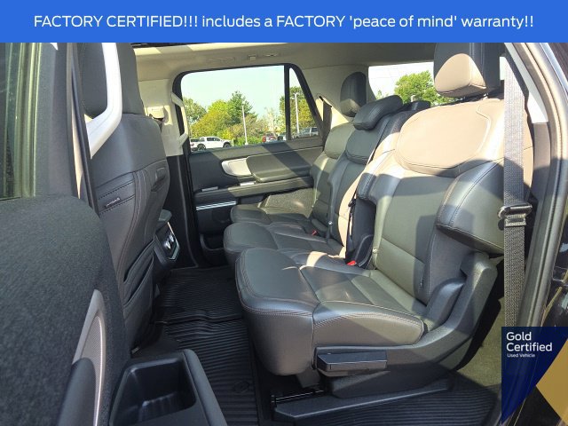 Used 2025 Ford Expedition Max Active AWD/4WD image 28