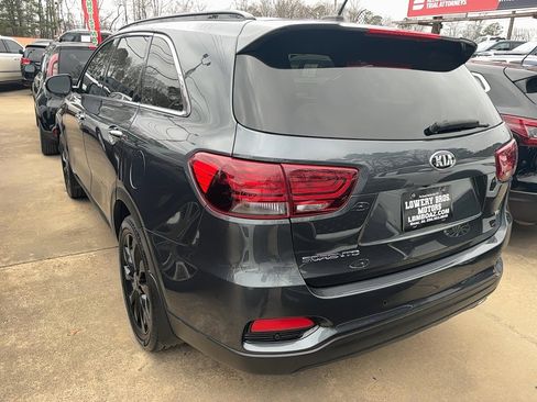 Used 2020 Kia Sorento S image 6