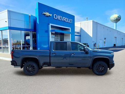 New 2026 Chevrolet Silverado 3500 LT w/ Trail Boss Package AWD/4WD image 2