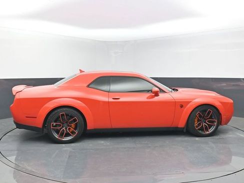 Used 2019 Dodge Challenger SRT Hellcat Redeye image 6