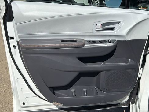 Used 2024 Toyota Sienna XSE w/ XSE Plus Package image 13