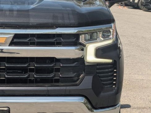 Used 2022 Chevrolet Silverado 1500 LT image 9