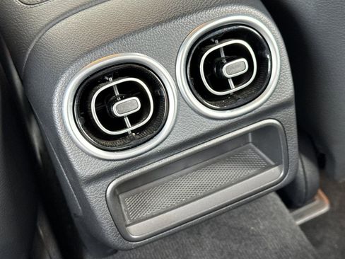 Certified 2023 Mercedes-Benz C 300 4MATIC Sedan image 33