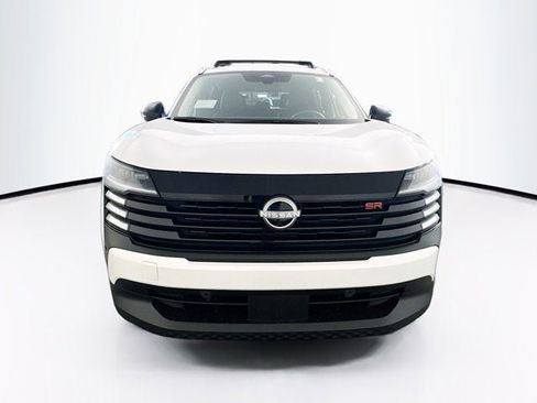 New 2026 Nissan Kicks SR w/ SR Premium Package image 2