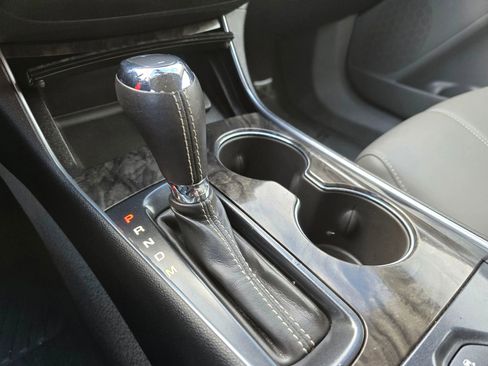 Used 2014 Chevrolet Impala LT image 33