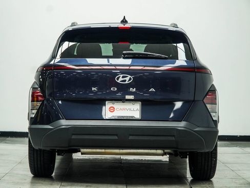 Used 2024 Hyundai Kona SEL FWD image 11