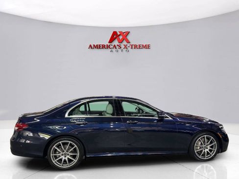 Used 2022 Mercedes-Benz E 350 4MATIC Sedan image 8