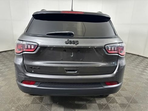 Used 2019 Jeep Compass Altitude image 4