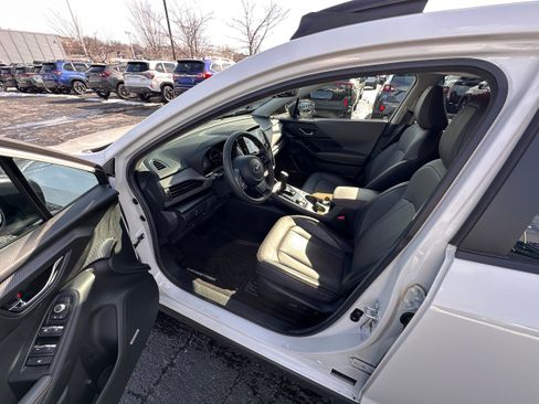 Used 2025 Subaru Crosstrek 2.5i Limited w/ Crosstrek Mirror Package image 12