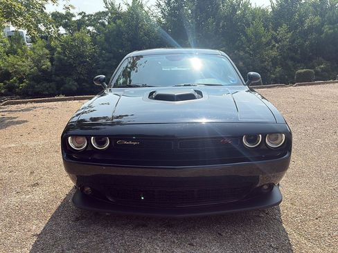 Used 2016 Dodge Challenger R/T Scat Pack RWD image 13