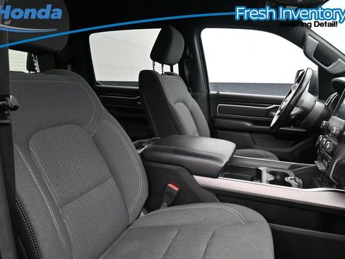 Used 2022 RAM 1500 Big Horn AWD/4WD image 12
