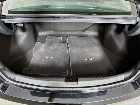 Used 2014 Acura ILX w/ Premium Package FWD image 32