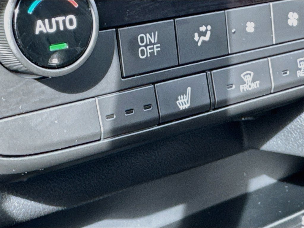 Used 2026 Subaru Outback Limited XT AWD/4WD image 19