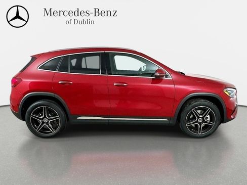 Used 2026 Mercedes-Benz GLA 250 4MATIC image 4