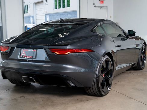 Used 2021 Jaguar F-TYPE Coupe RWD image 12