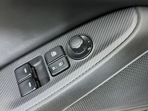 Used 2020 MAZDA MX-5 Miata Club w/ Interior Package RWD image 18