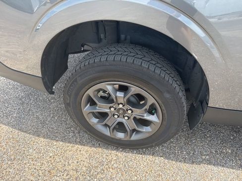 Used 2024 Ford Maverick XLT w/ XLT Luxury Package image 17