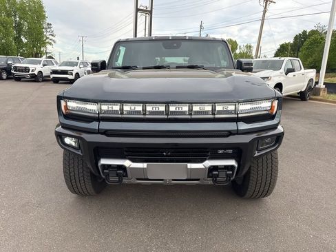 Used 2025 GMC Hummer EV 3X AWD/4WD image 8