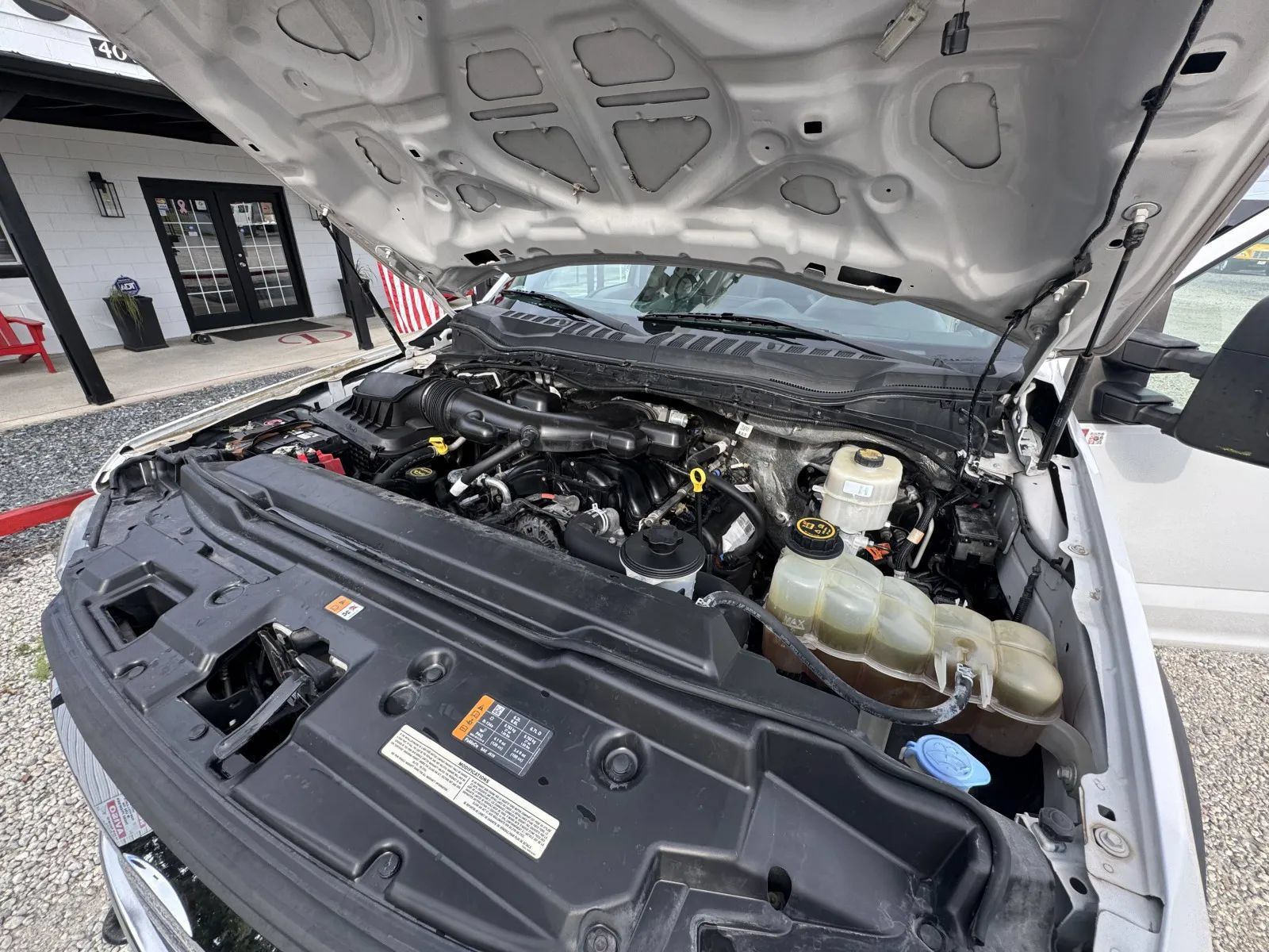 Used 2019 Ford F550 4x4 Regular Cab Super Duty image 24