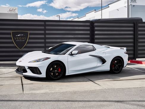 Used 2022 Chevrolet Corvette Stingray Preferred Conv w/ Z51 Performance Package image 7