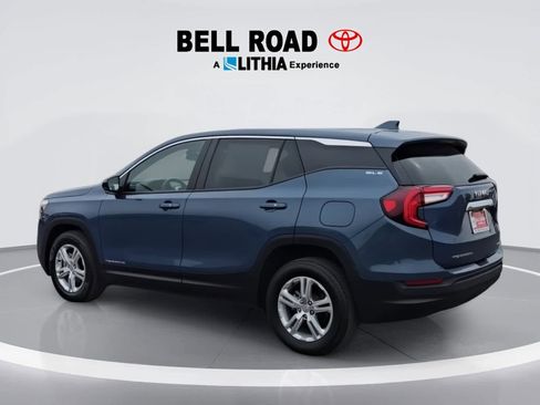 Used 2024 GMC Terrain SLE AWD/4WD image 6