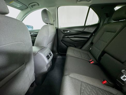 Used 2020 Chevrolet Equinox LT image 24