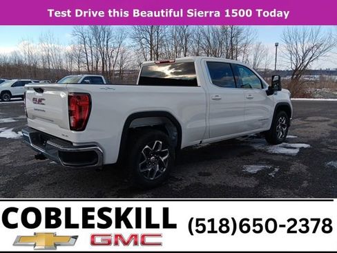 New 2026 GMC Sierra 1500 SLE w/ Max Trailering Package image 3