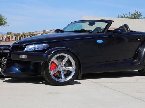 Used 2001 Chrysler Prowler RWD image 4