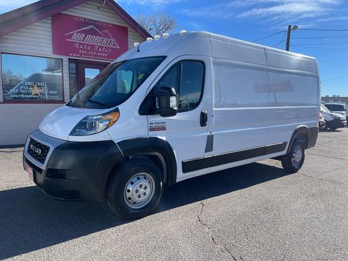 Used 2021 RAM ProMaster 2500 image 4