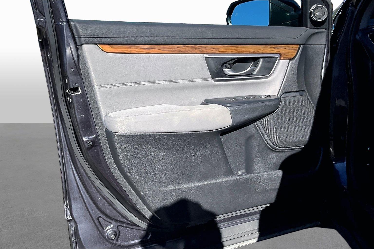 Used 2017 Honda CR-V EX image 17