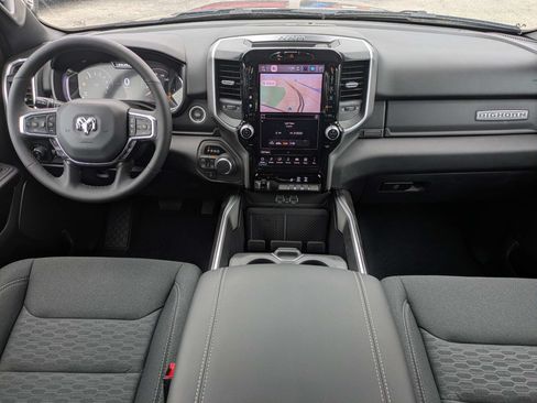 Used 2025 RAM 1500 Big Horn AWD/4WD image 17