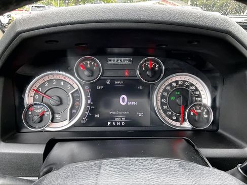 Used 2016 RAM 3500 Big Horn RWD image 25