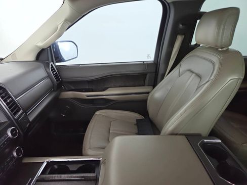 Used 2019 Ford Expedition Max Limited AWD/4WD image 16