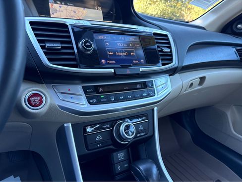 Used 2015 Honda Accord EX-L image 13