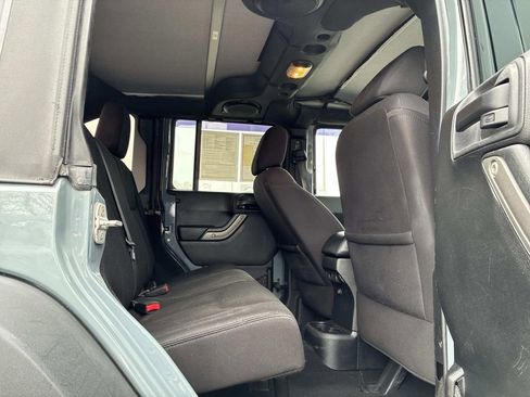 Used 2014 Jeep Wrangler Unlimited Sport w/ Quick Order Package 24S image 10