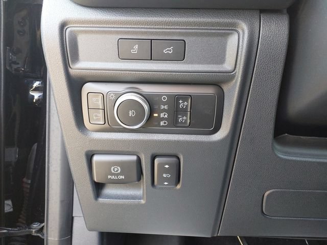 Used 2022 Ford Expedition Platinum AWD/4WD image 29