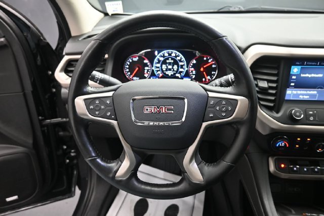 Used 2020 GMC Acadia Denali AWD/4WD image 15