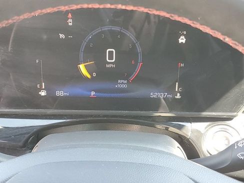 Certified 2024 Chevrolet Trax RS w/ Sunroof Package FWD image 20