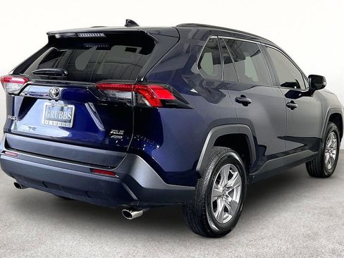 Used 2025 Toyota RAV4 XLE image 2