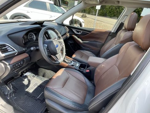 Used 2022 Subaru Forester Touring w/ Popular Package #3 AWD/4WD image 10