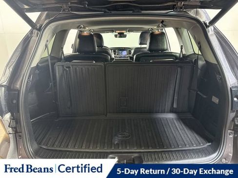 Used 2019 Toyota Highlander XLE AWD/4WD image 12